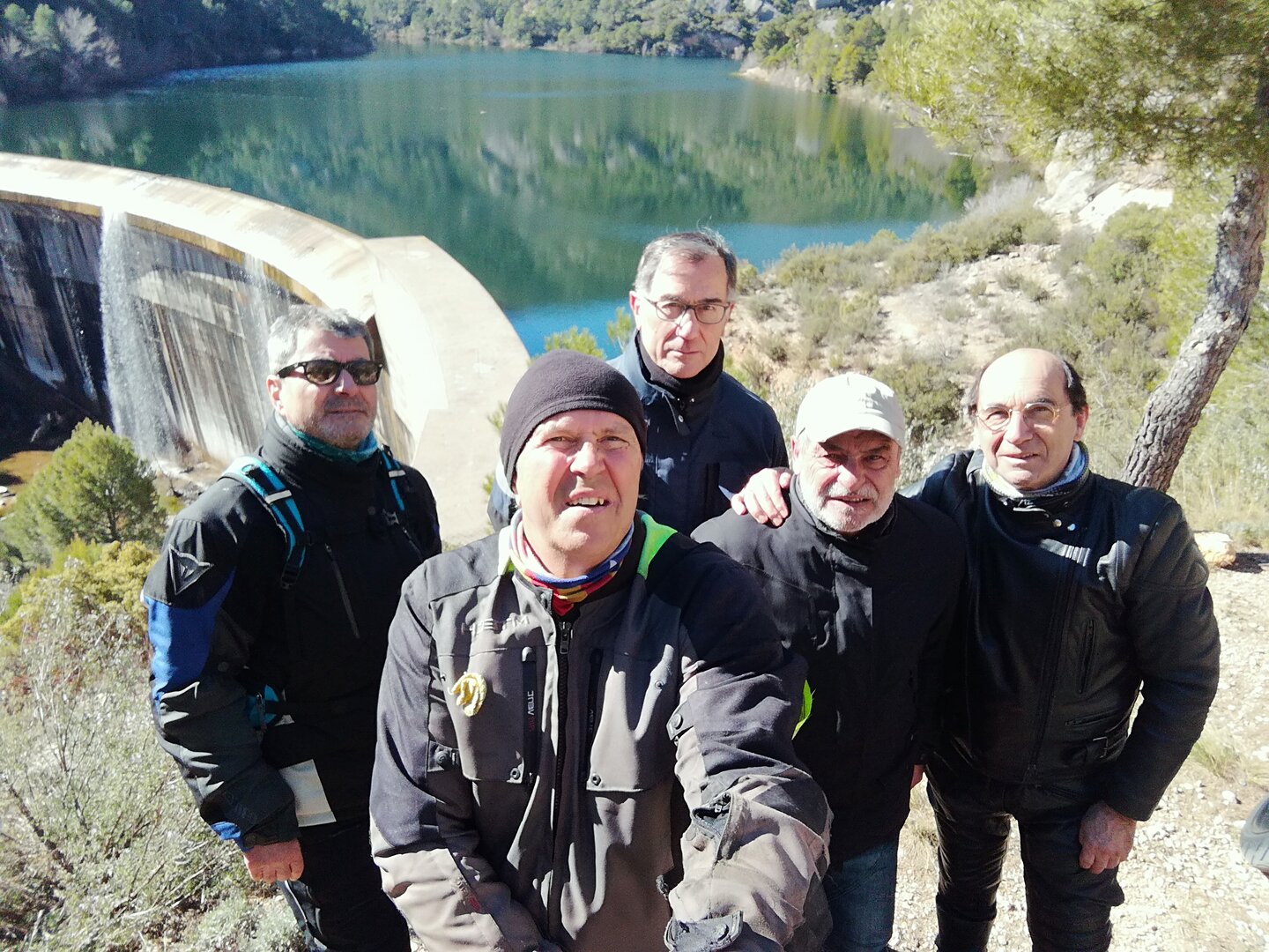 Volta al Priorat, dinant a la Vilella Baixa (1d) i volta al Delta (2d).